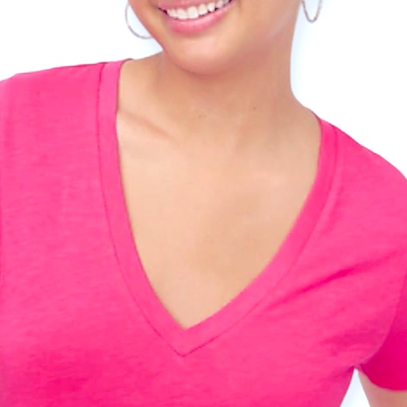 J. CREW Tee Vintage Slub Cotton Short Sleeve V Neck T-Shirt Sweet Fuchsia Pink - Picture 4 of 8